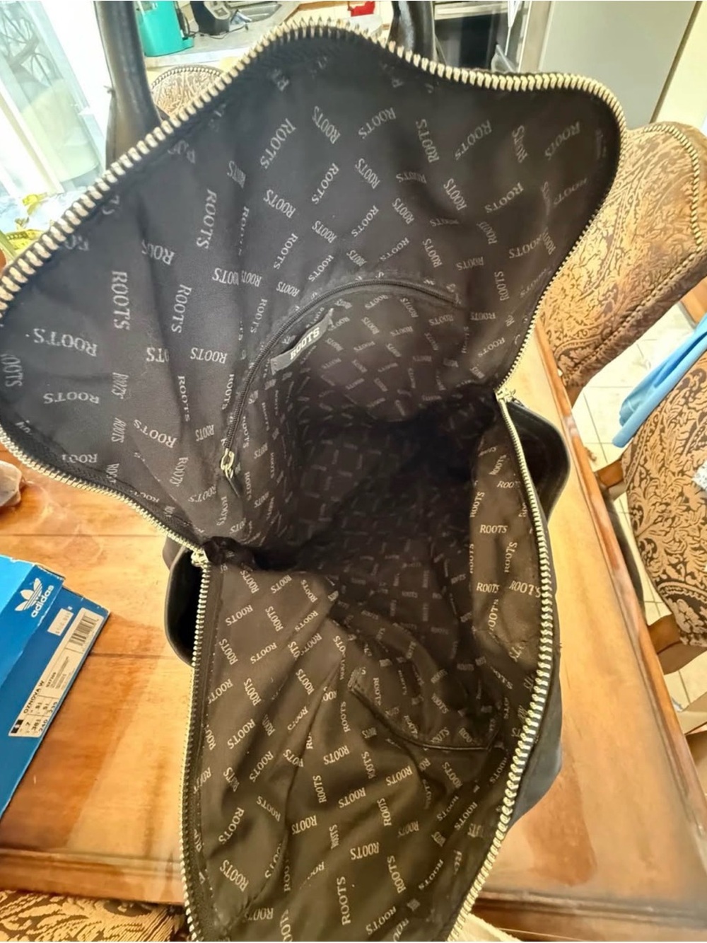 Roots Backpack Tote - Sleek Everyday Carry - Picture 4 of 4